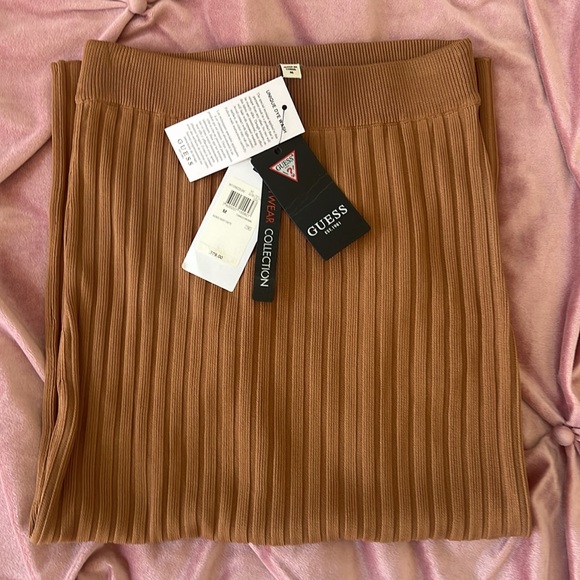 GUESS AGNES SKIRT SWTT - Picture 4 of 4